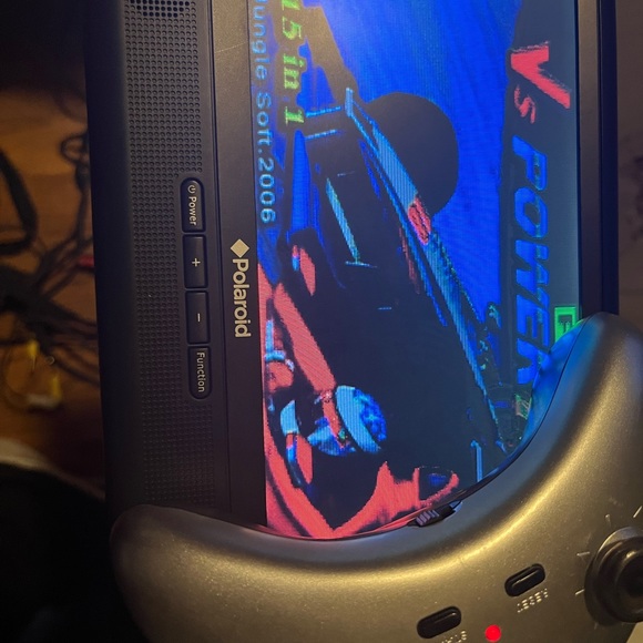 Polaroid two tv screen portable DVD player 15-1 game controller - Picture 1 of 3